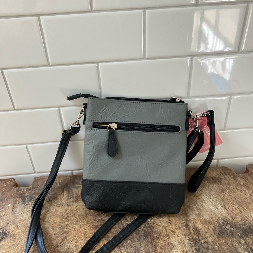 Stone & Co. Two-Tone Crossbody Bag - Picture 4 of 6
